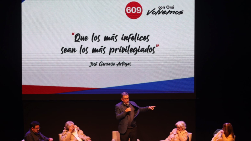 Cierre de la 609 en el Teatro El Galpón. MPP.