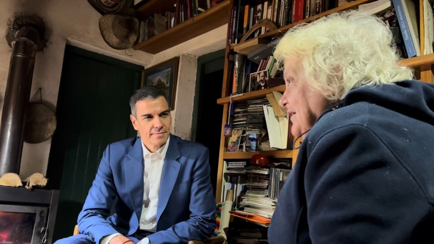 Pedro Sánchez y Lucía Topolansky. Foto MPP.